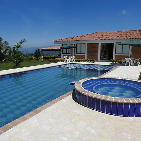 Hostal La Sultana Santa Rosa de Cabal Bagian luar foto