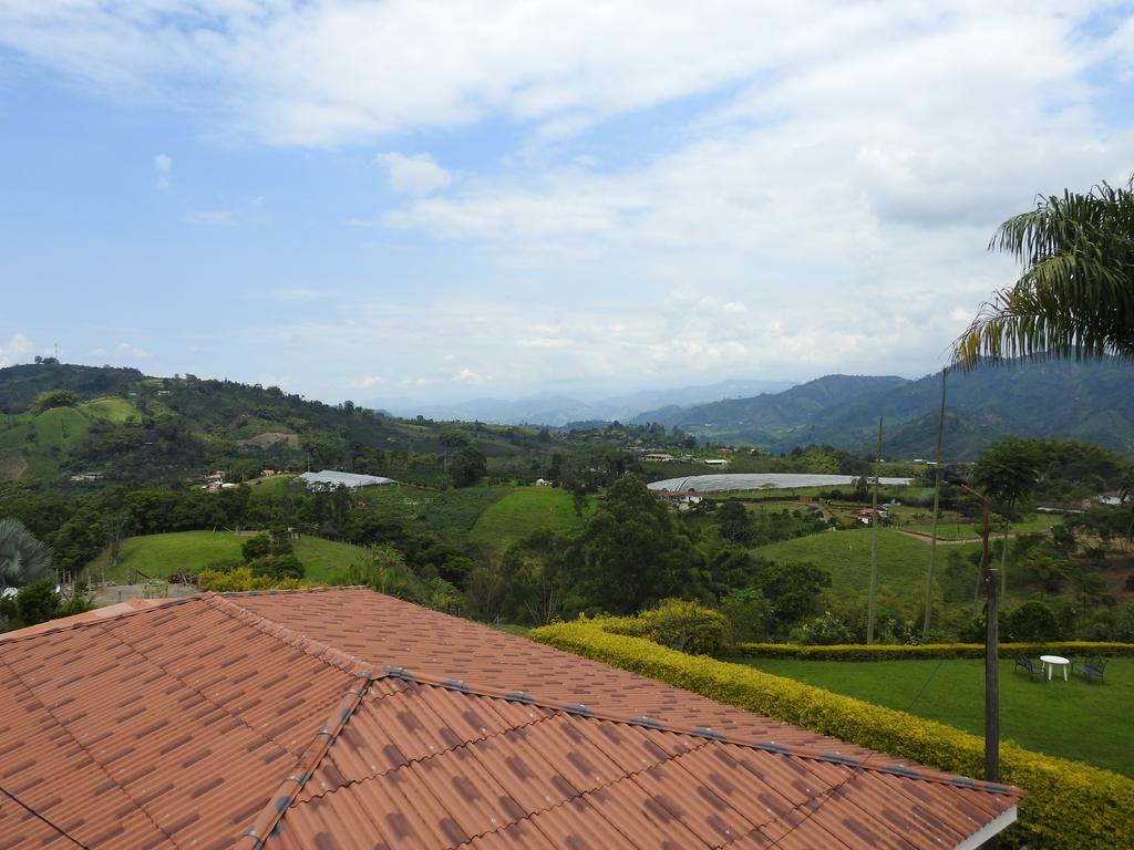 Hostal La Sultana Santa Rosa de Cabal Bagian luar foto
