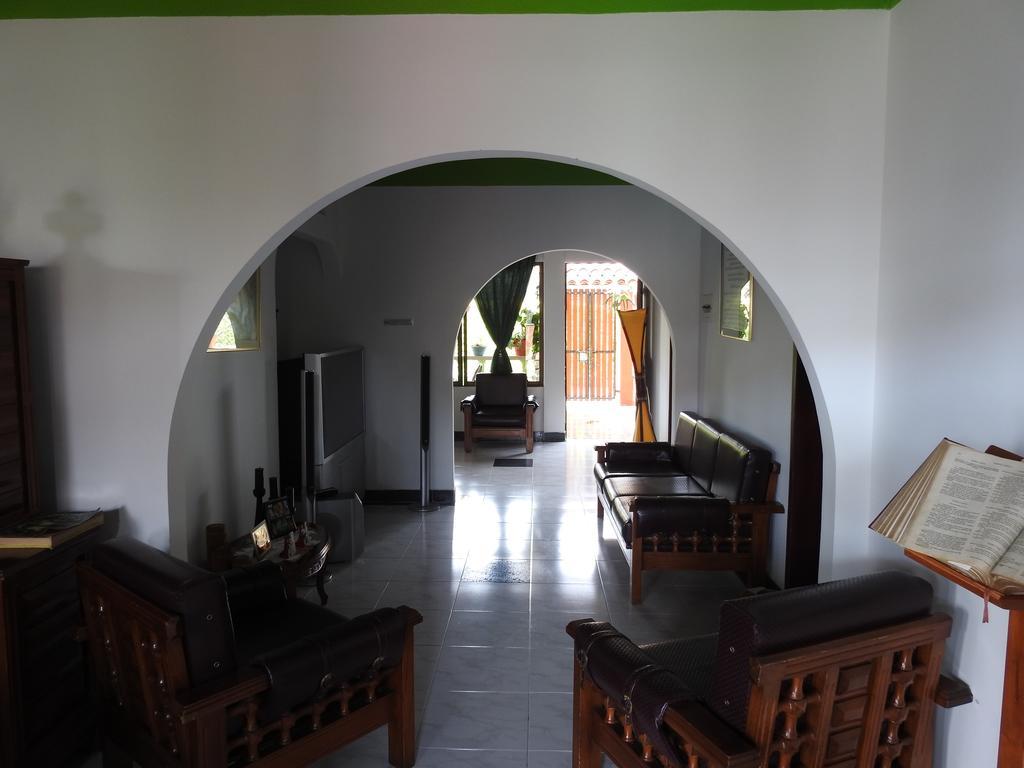 Hostal La Sultana Santa Rosa de Cabal Bagian luar foto